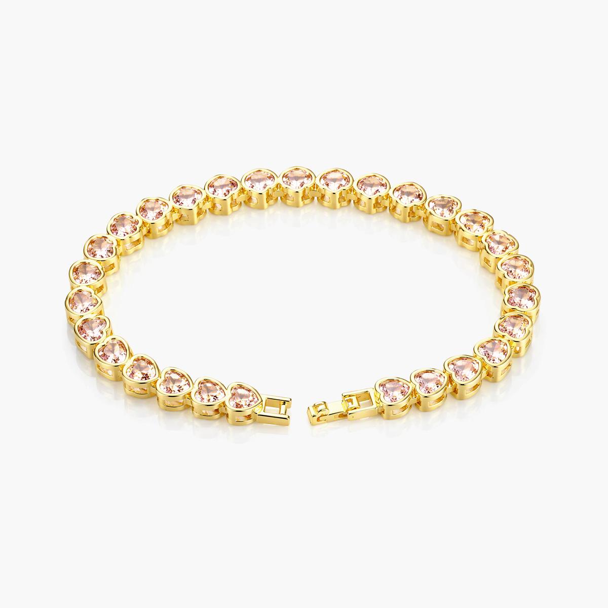 Trendy Heart Link Bracelet