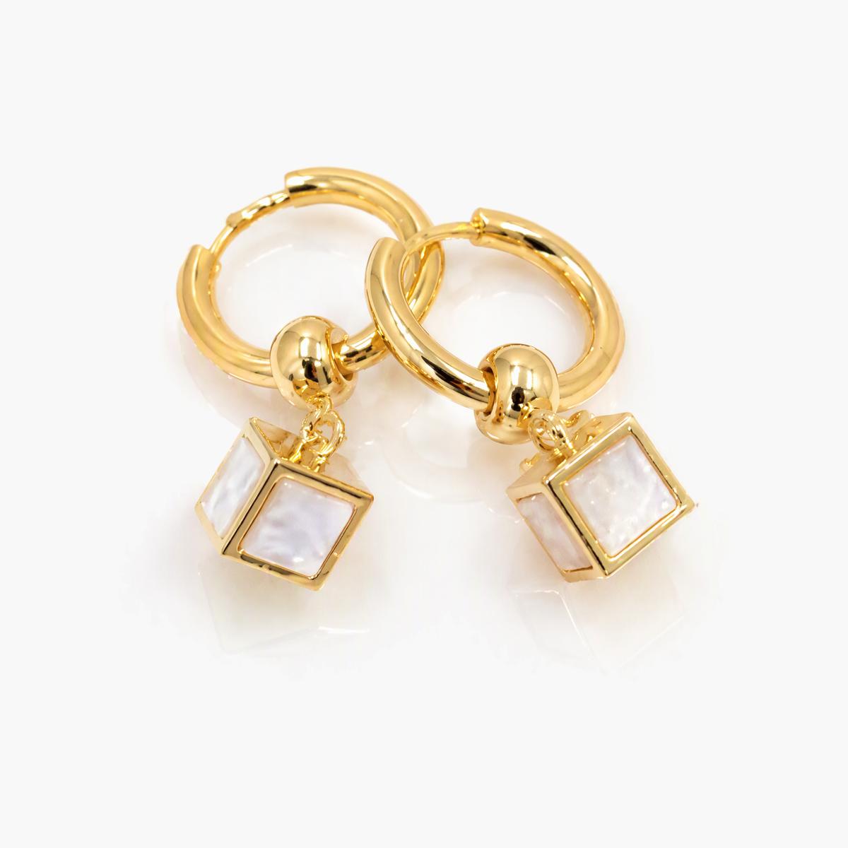 Dainty Pearl Drop Earrings