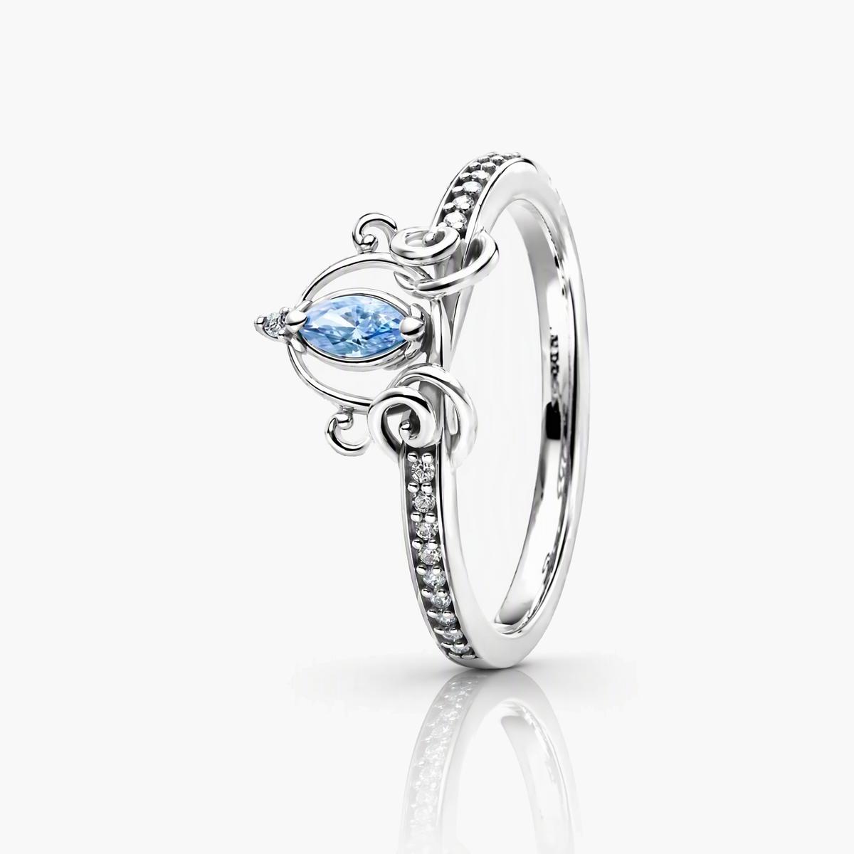Elegant Marquise Stone Ring