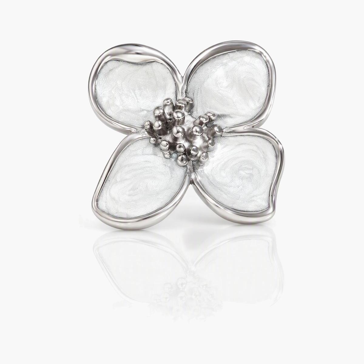 Dainty Flower Stud Earrings