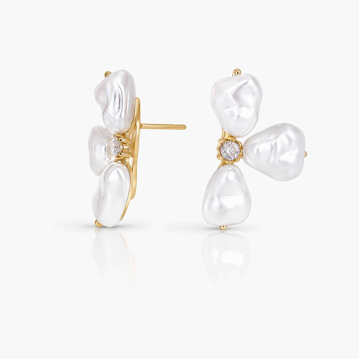 Elegant Four Petal Flower Stud Earrings