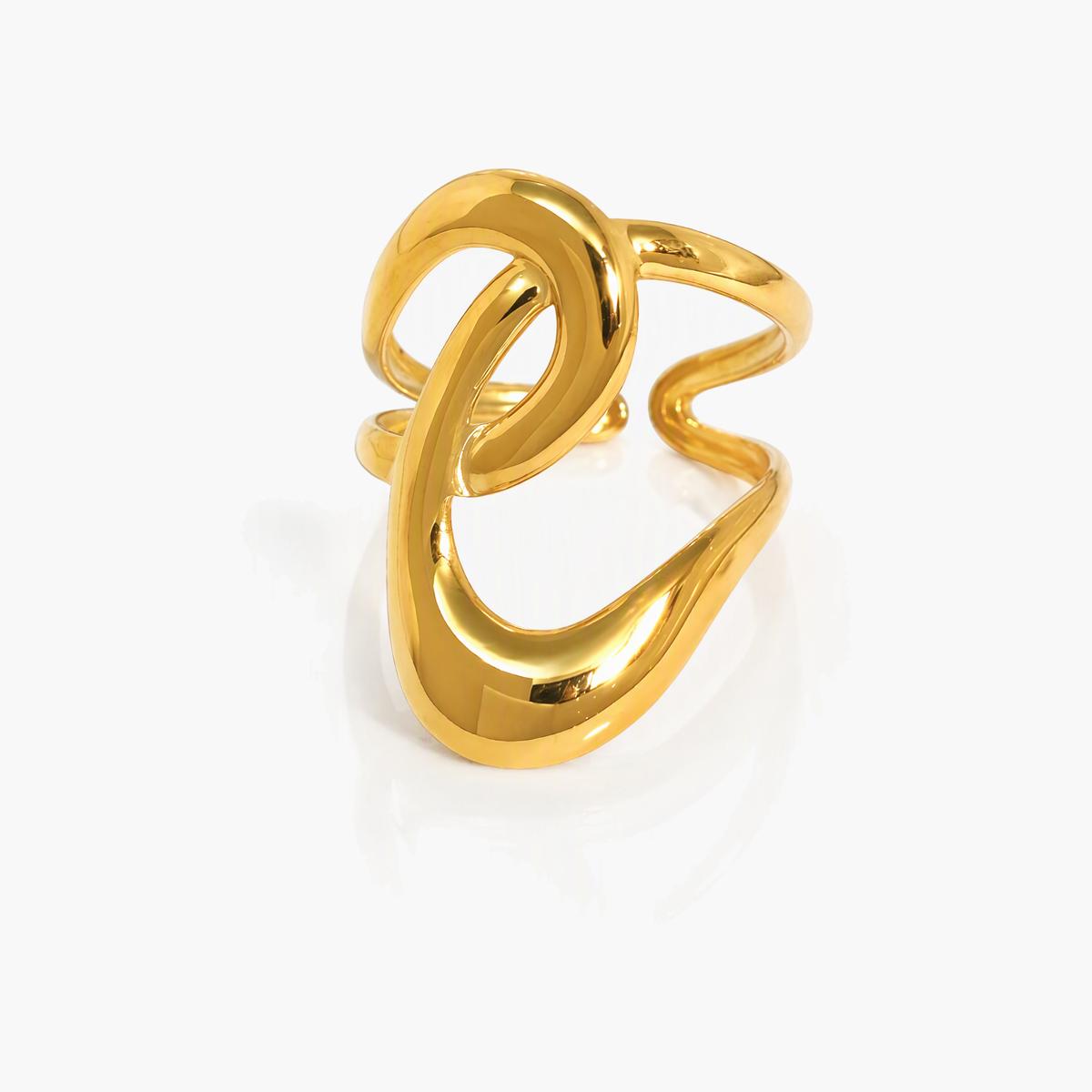 Trendy Interlocking Loop Ring