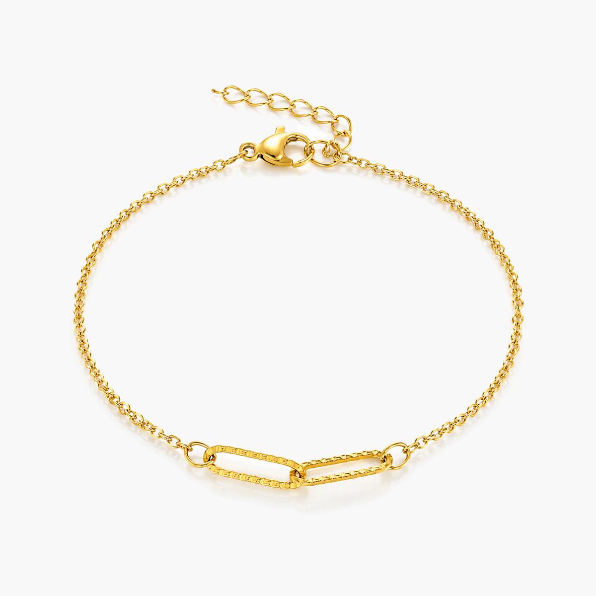 Minimalist Oval Link Bracelet