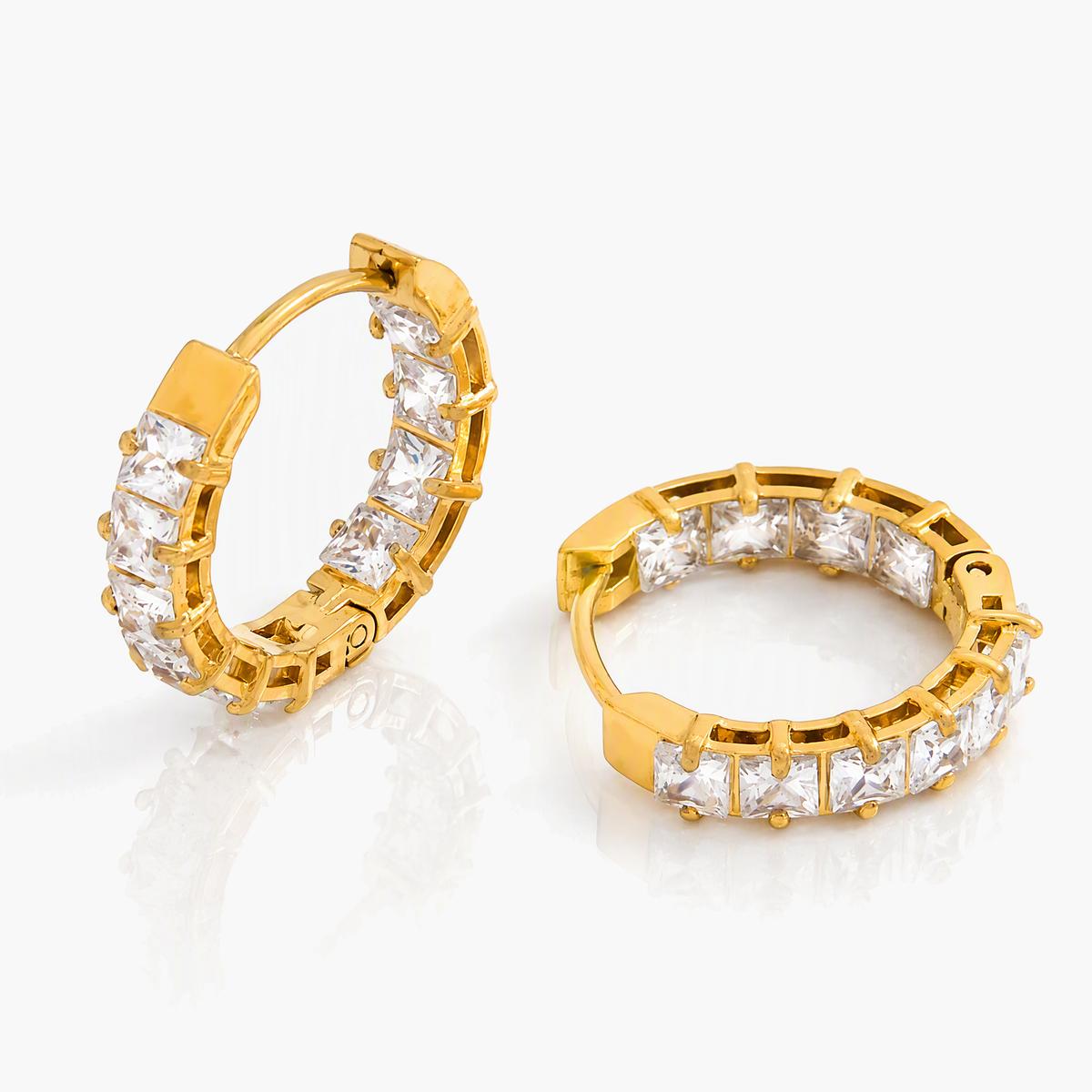 Dainty Star Huggie Earrings