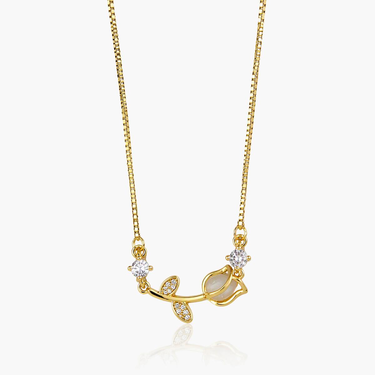 Dainty Tulip Charm Bracelet