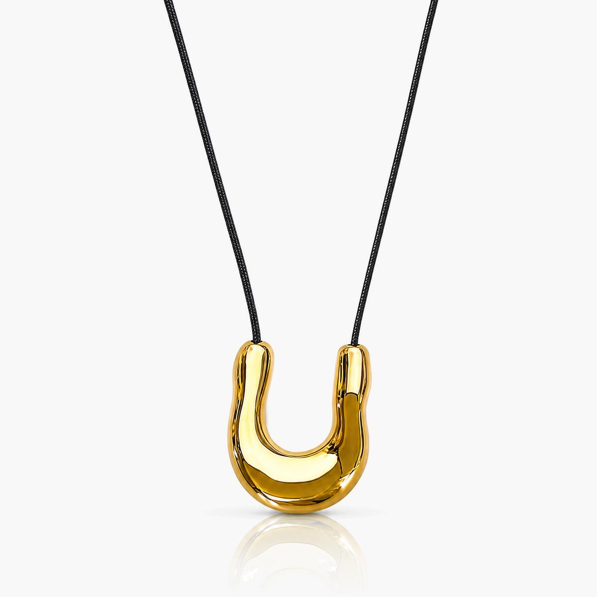Chunky Horseshoe Pendant Necklace