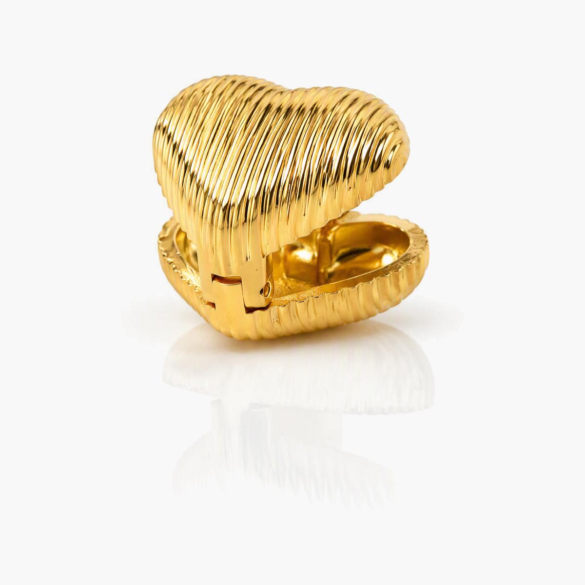 Vintage Heart Stud Earrings