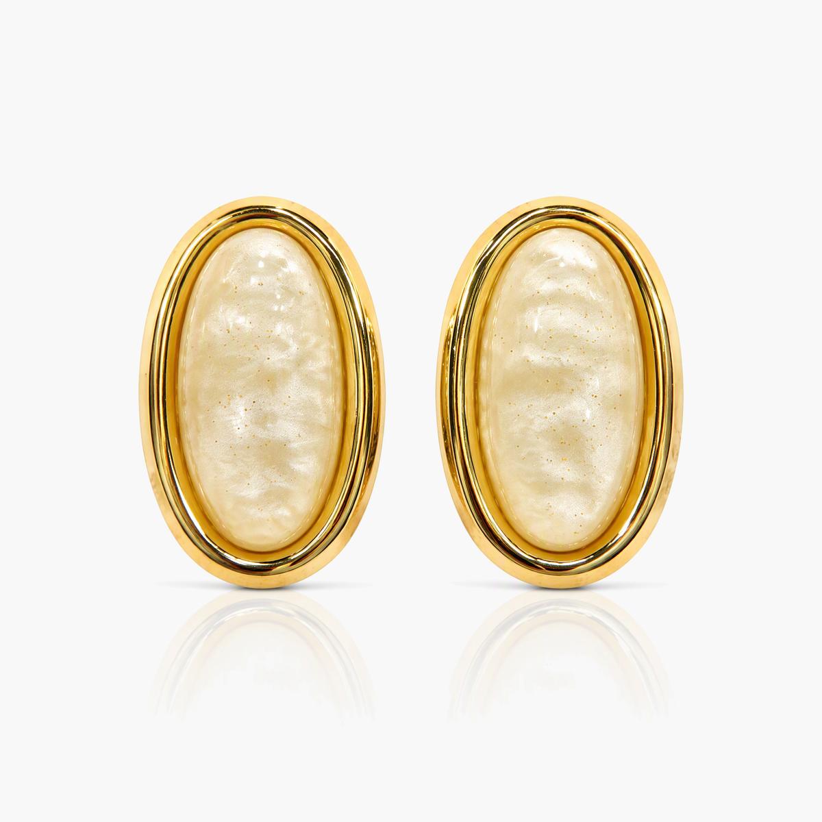 Vintage Oval Stud Earrings