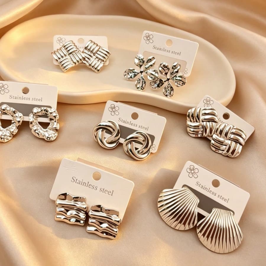 Trendy Mixed Motif Stud Earrings