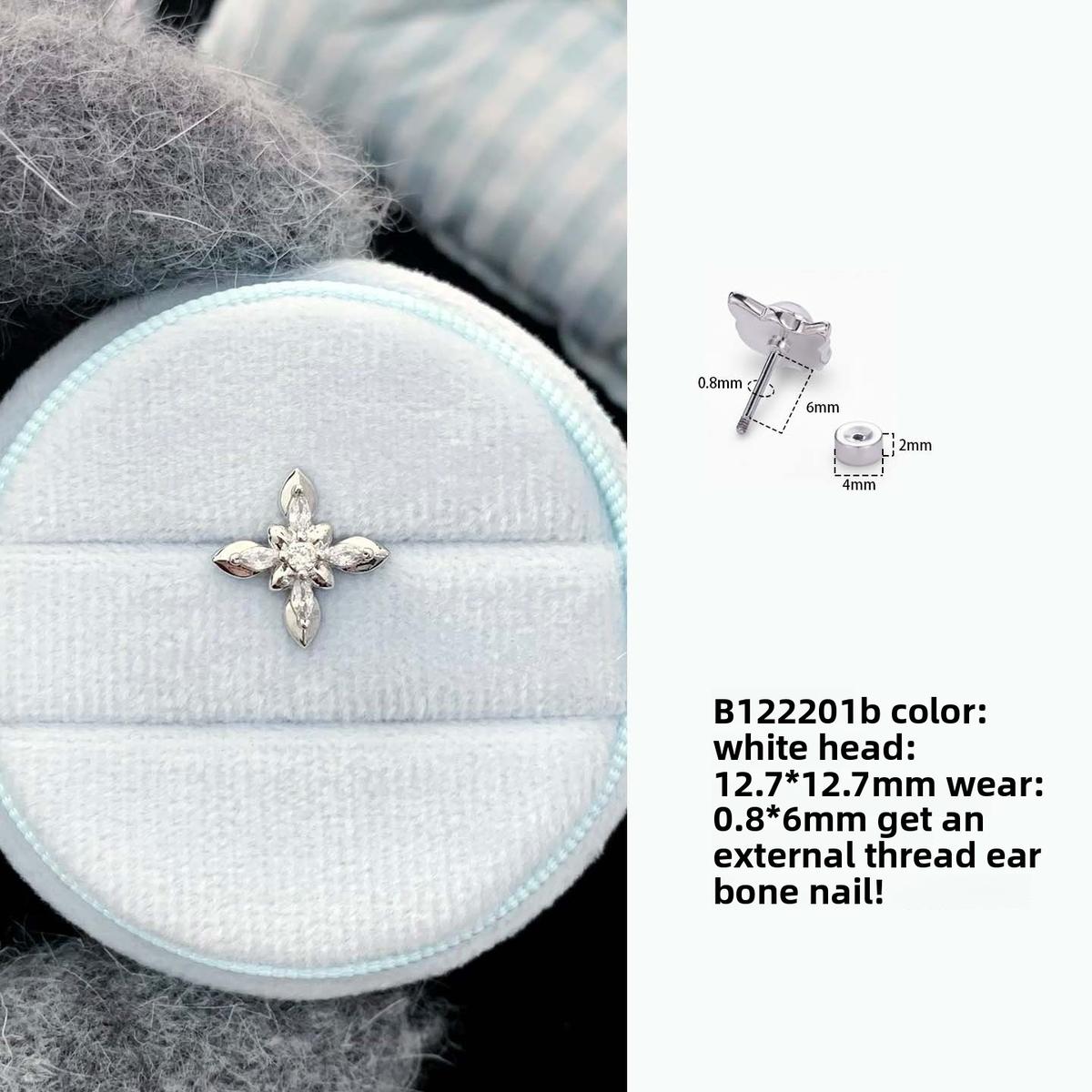 Dainty Four-Leaf Clover Stud Earrings