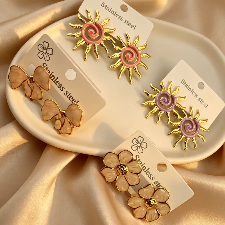 Cute Sun Spiral Stud Earrings
