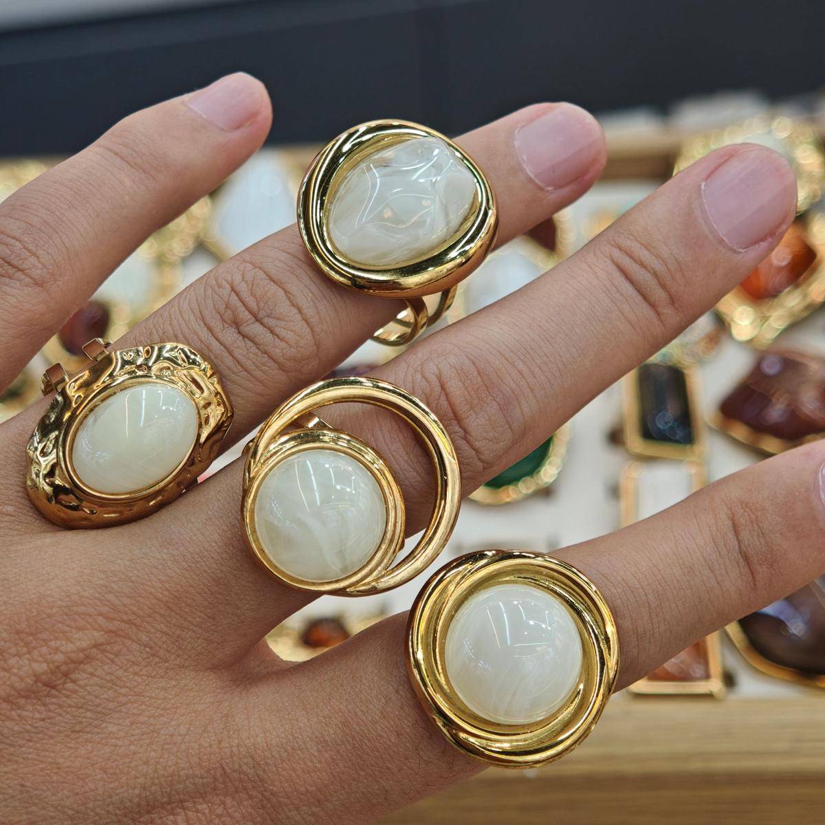 Twisted Oval Ring