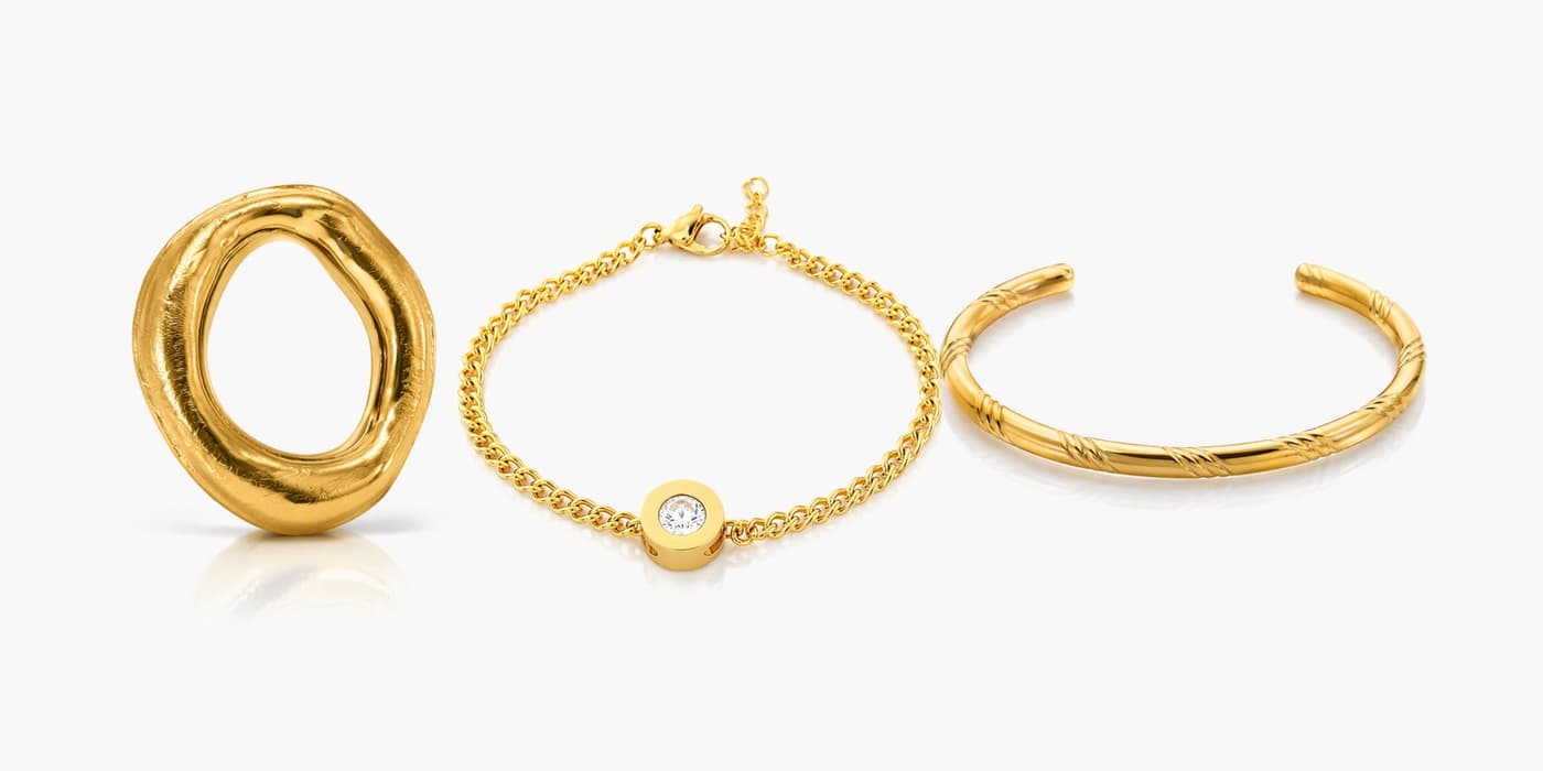 Gold Classic Circle Bracelet & Ring Set