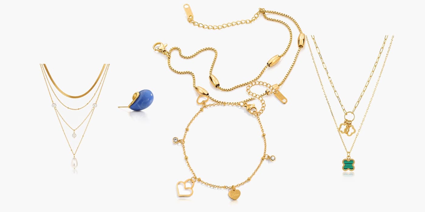Minimalist Gold Flower Jewelry Layering Set