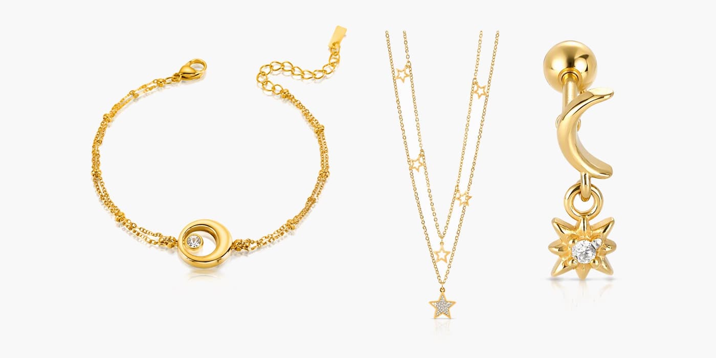 Gold Minimalist Star Jewelry Stack