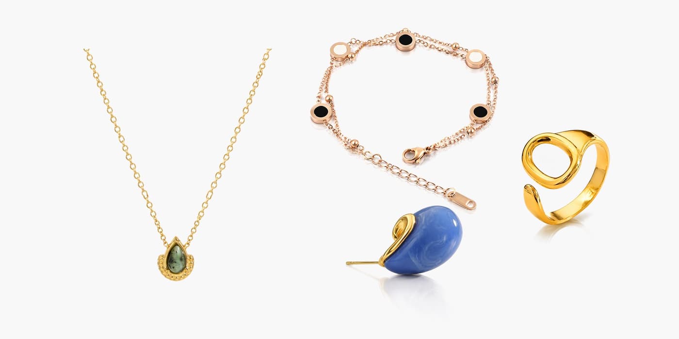 Gold Minimalist Teardrop Jewelry Set