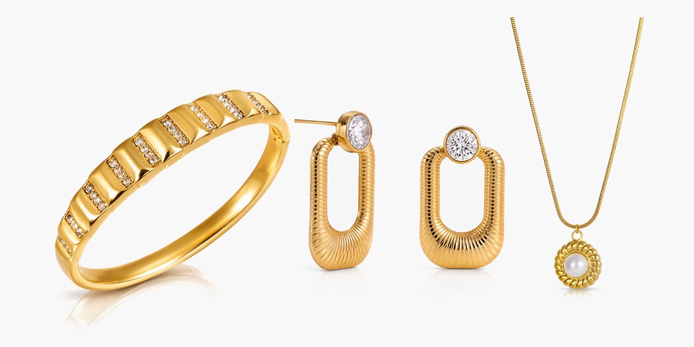 Daily Gold Layering Trio