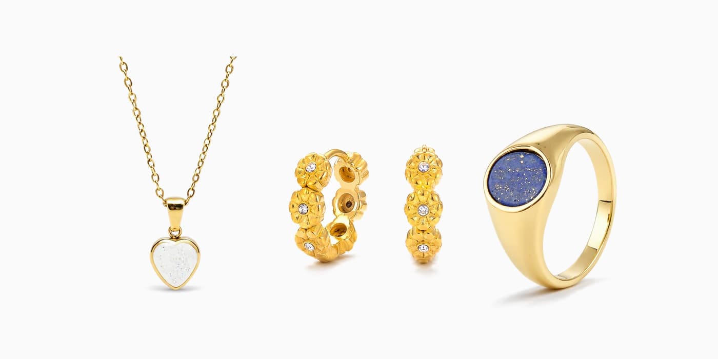 Gold Classic Flower Jewelry Stack
