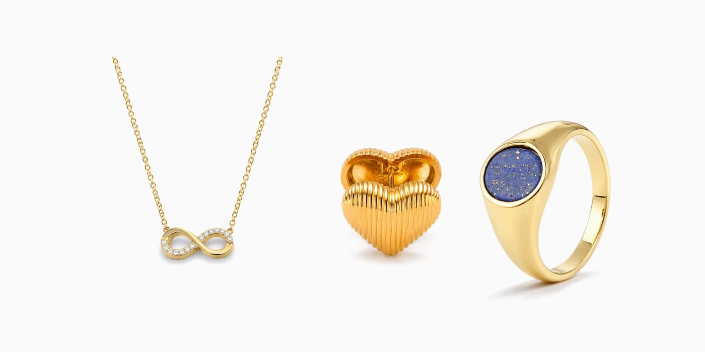Gold Classic Heart Jewelry Stack