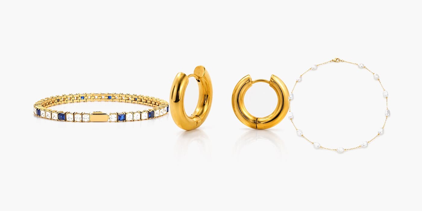 Gold Classic Jewelry Layering Set
