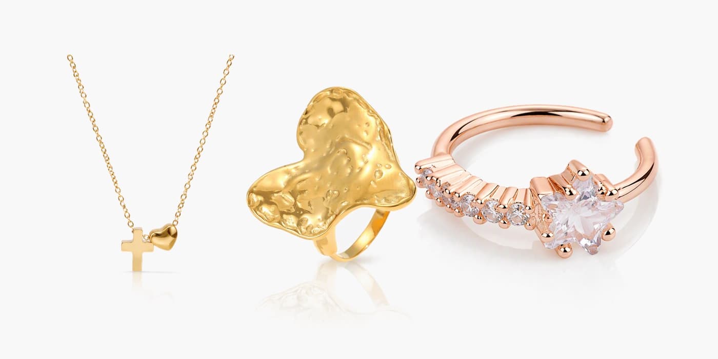 Everyday Gold Heart Stack