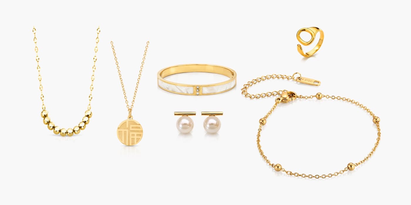 Warm Gold Everyday Stack