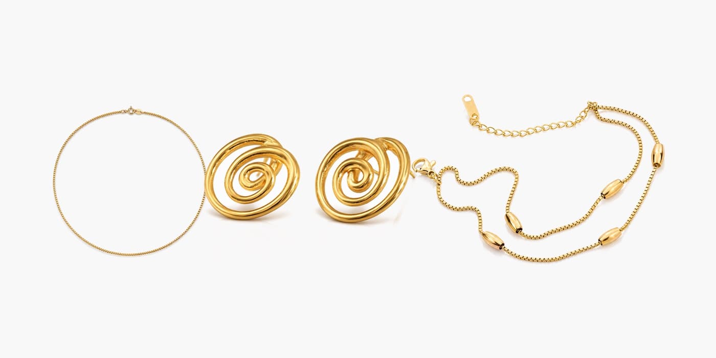 Gold Minimalist Jewelry Set