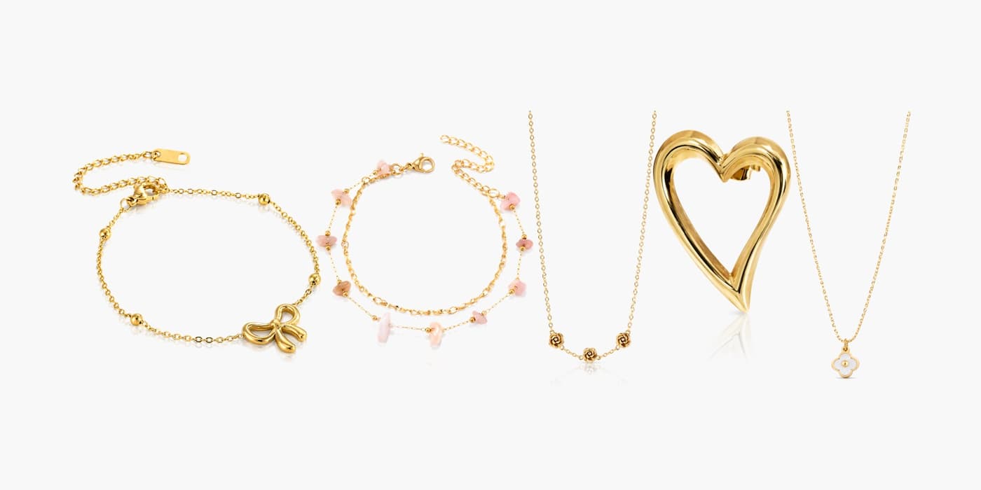Minimalist Gold Flower Jewelry Gift Set