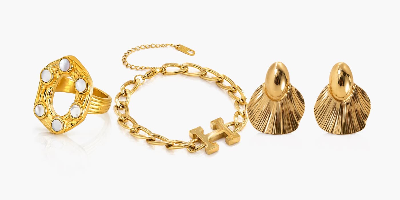 Gold Jewelry Set