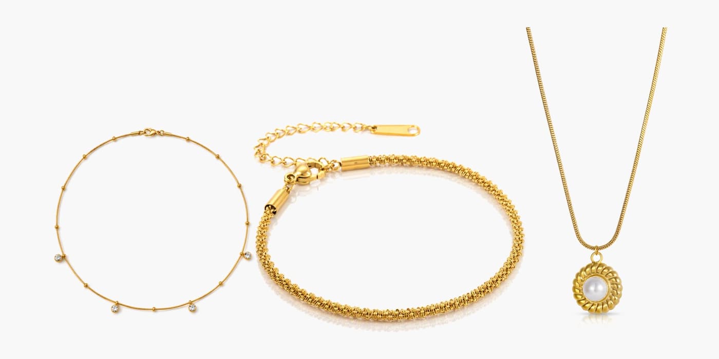Gold Minimalist Necklace & Bracelet Layering Set