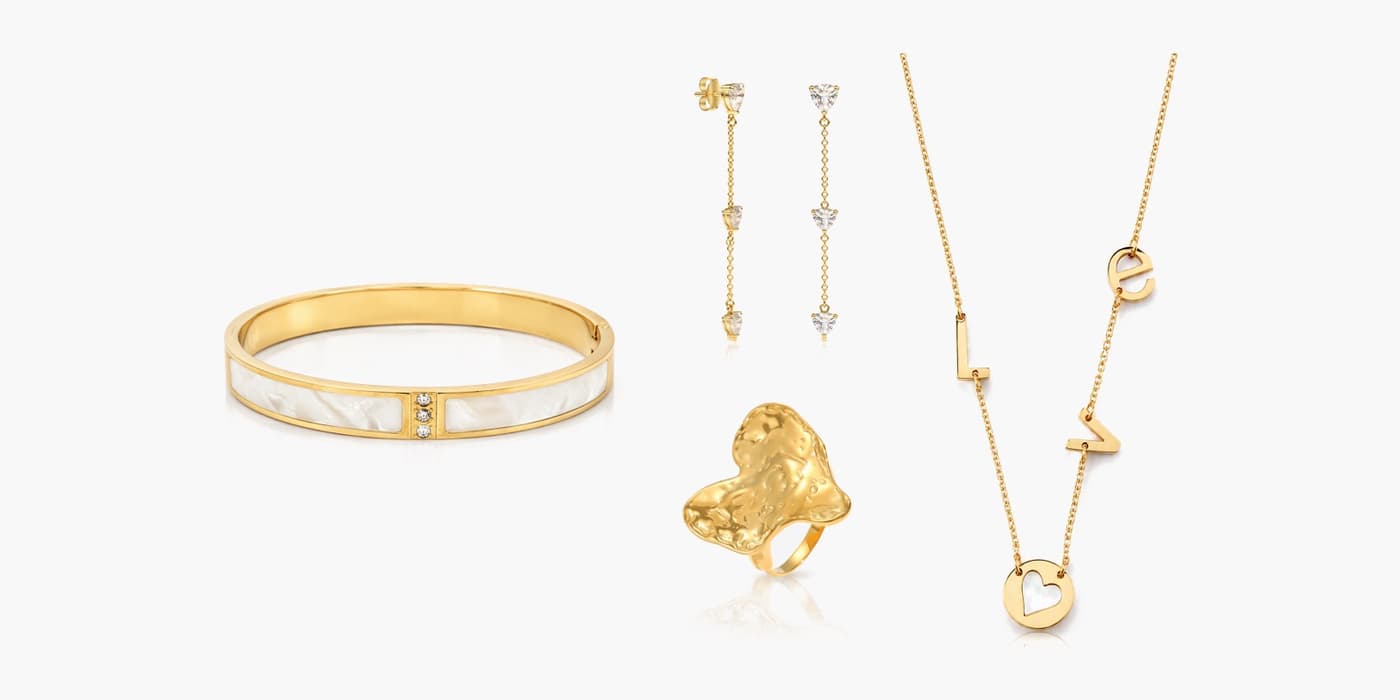 Warm Gold Heart Jewelry Set