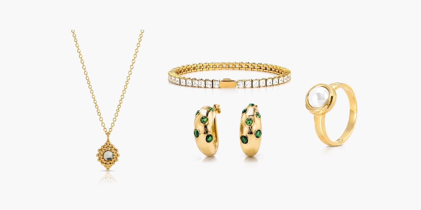 Daily Gold Layering Set