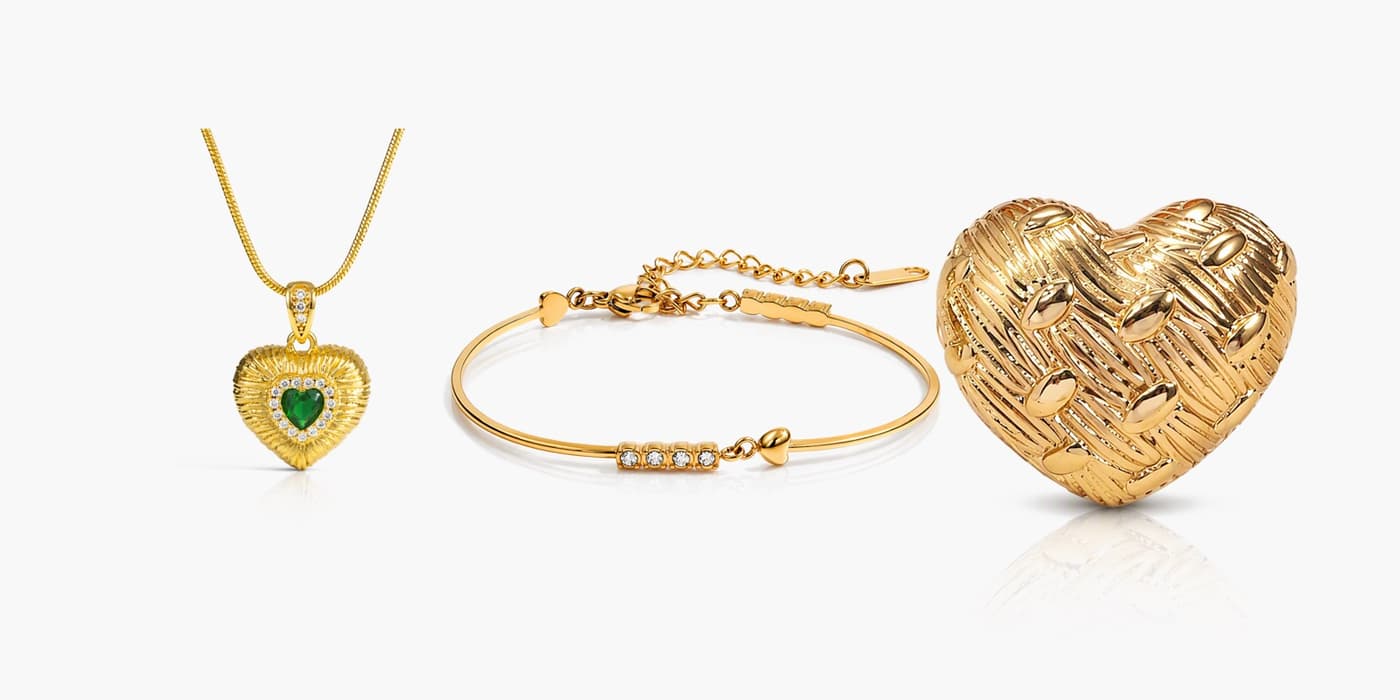 Warm Gold Heart Date Night Set