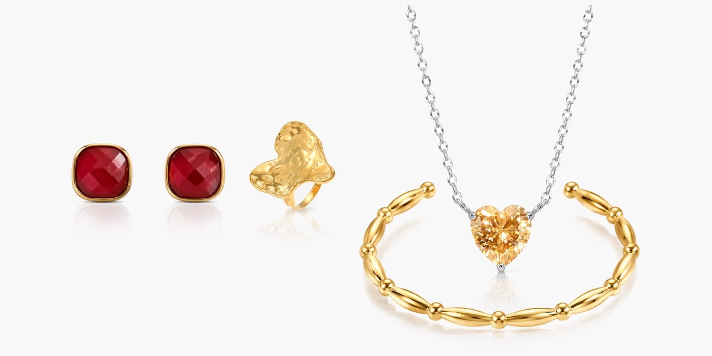 Gold Minimalist Heart Jewelry Layering Set