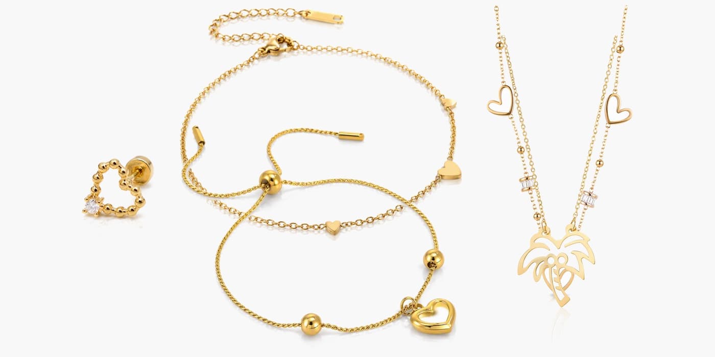 Gold Heart Jewelry Layered Set