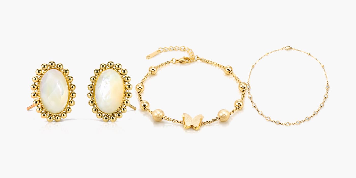 Gold Classic Jewelry Set