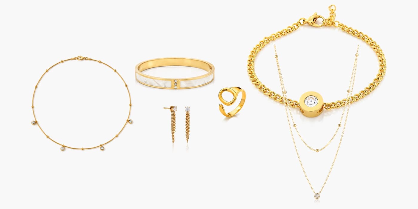 Gold Classic Jewelry Set