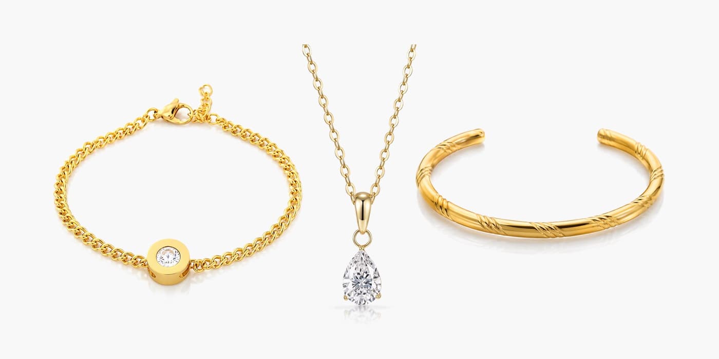 Gold Minimalist Necklace & Bracelet Stack