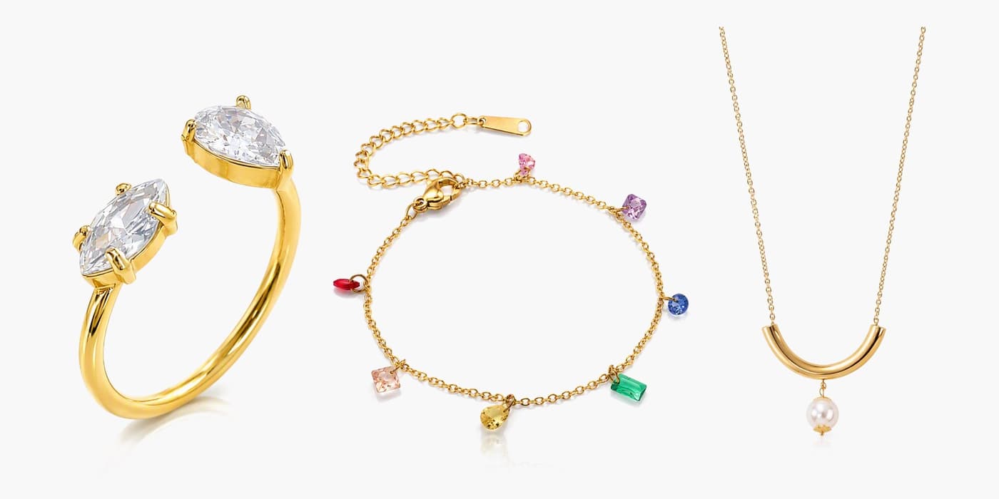 Gold Minimalist Bar Jewelry Stack