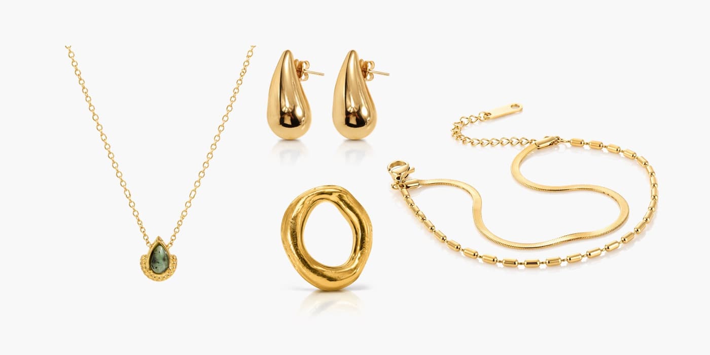 Gold Classic Teardrop Jewelry Set