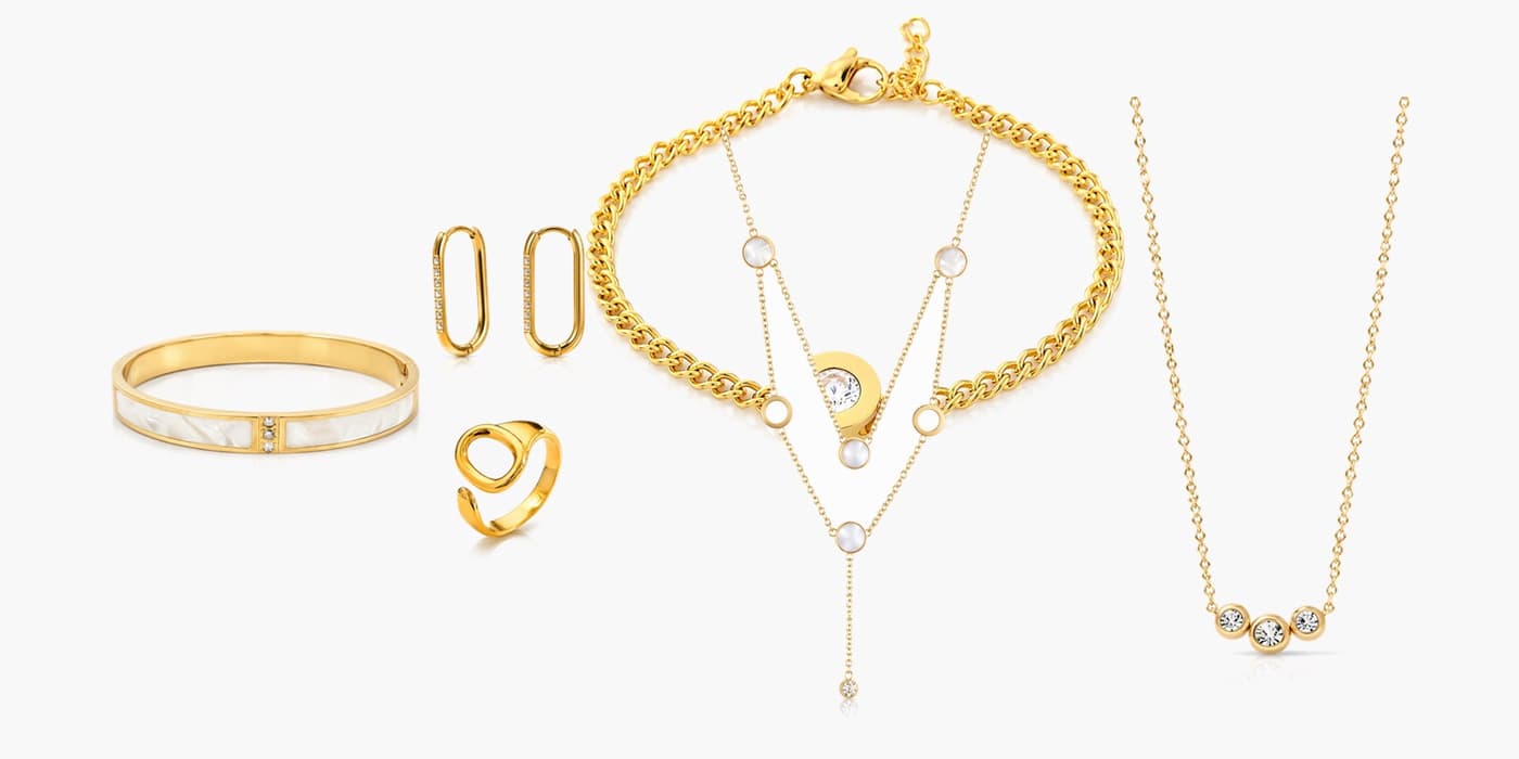 Gold Minimalist Jewelry Set