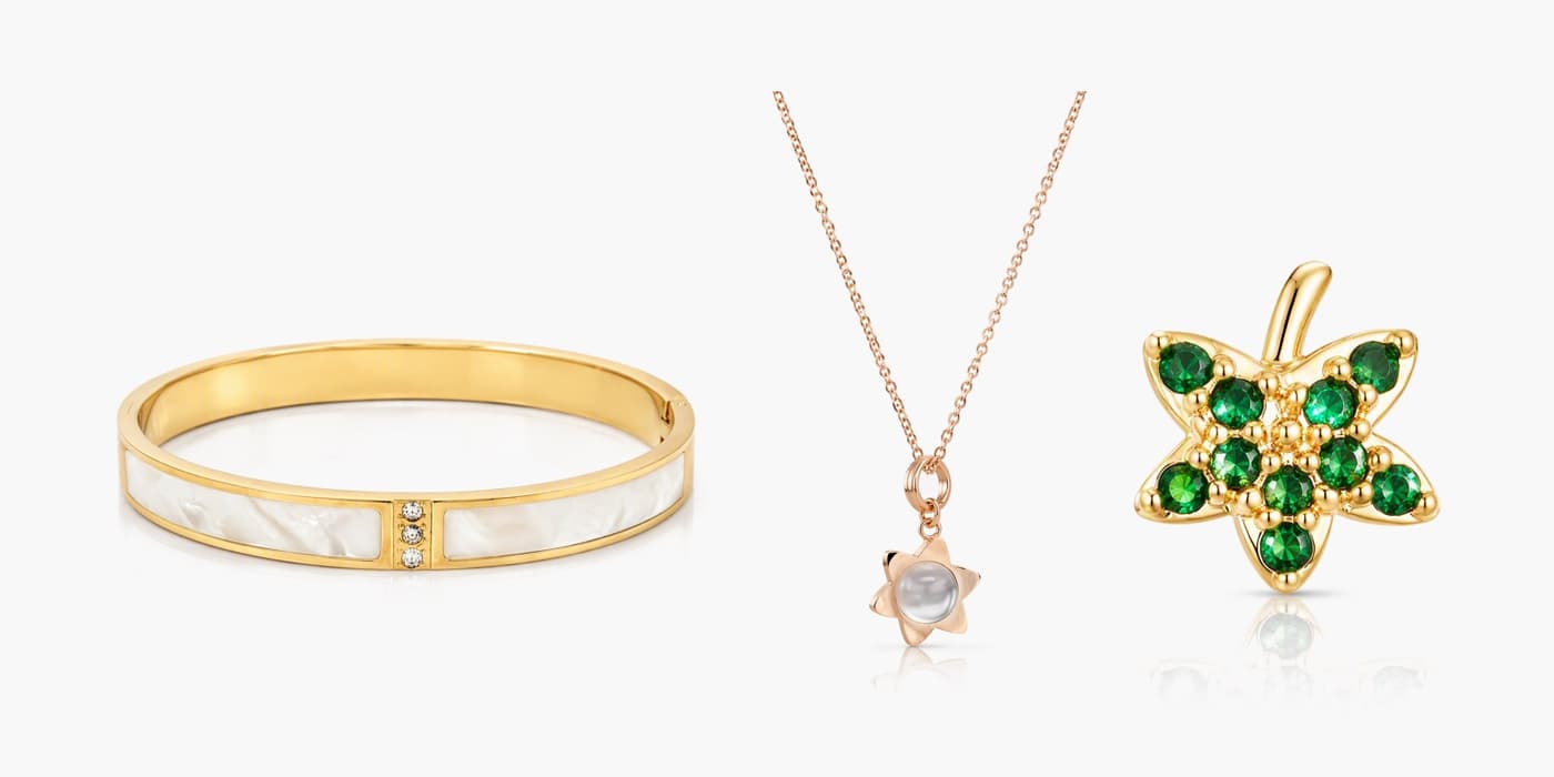 Gold Minimalist Flower Jewelry Stack