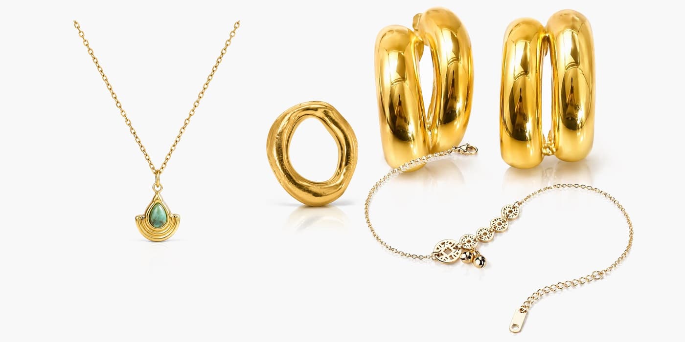Gold Minimalist Teardrop Jewelry Stack