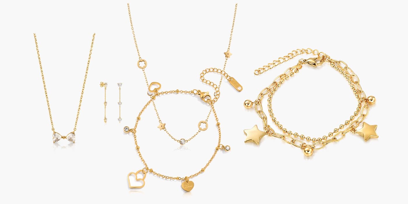 Gold Minimalist Heart Jewelry Gift Set