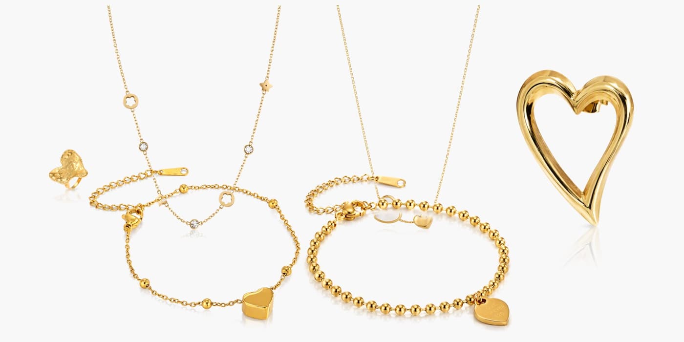 Everyday Gold Heart Layering Set