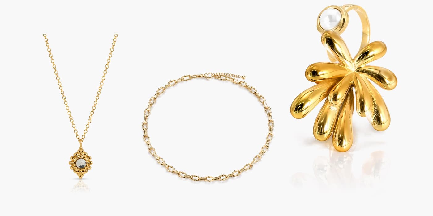 Gold Classic Flower Jewelry Layered Set