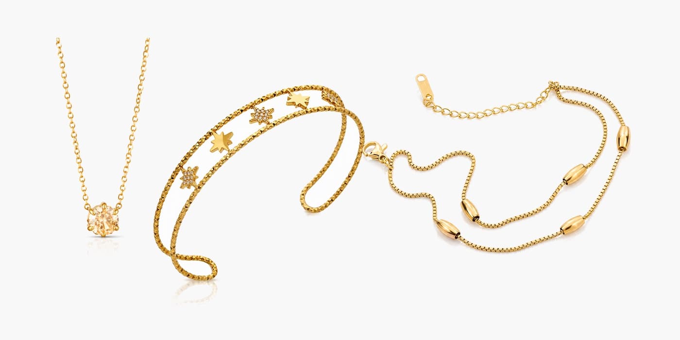 Gold Minimalist Necklace & Bracelet Layering Set