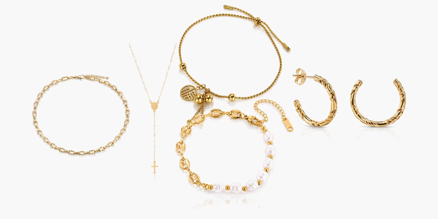 Gold Classic Jewelry Layered Set