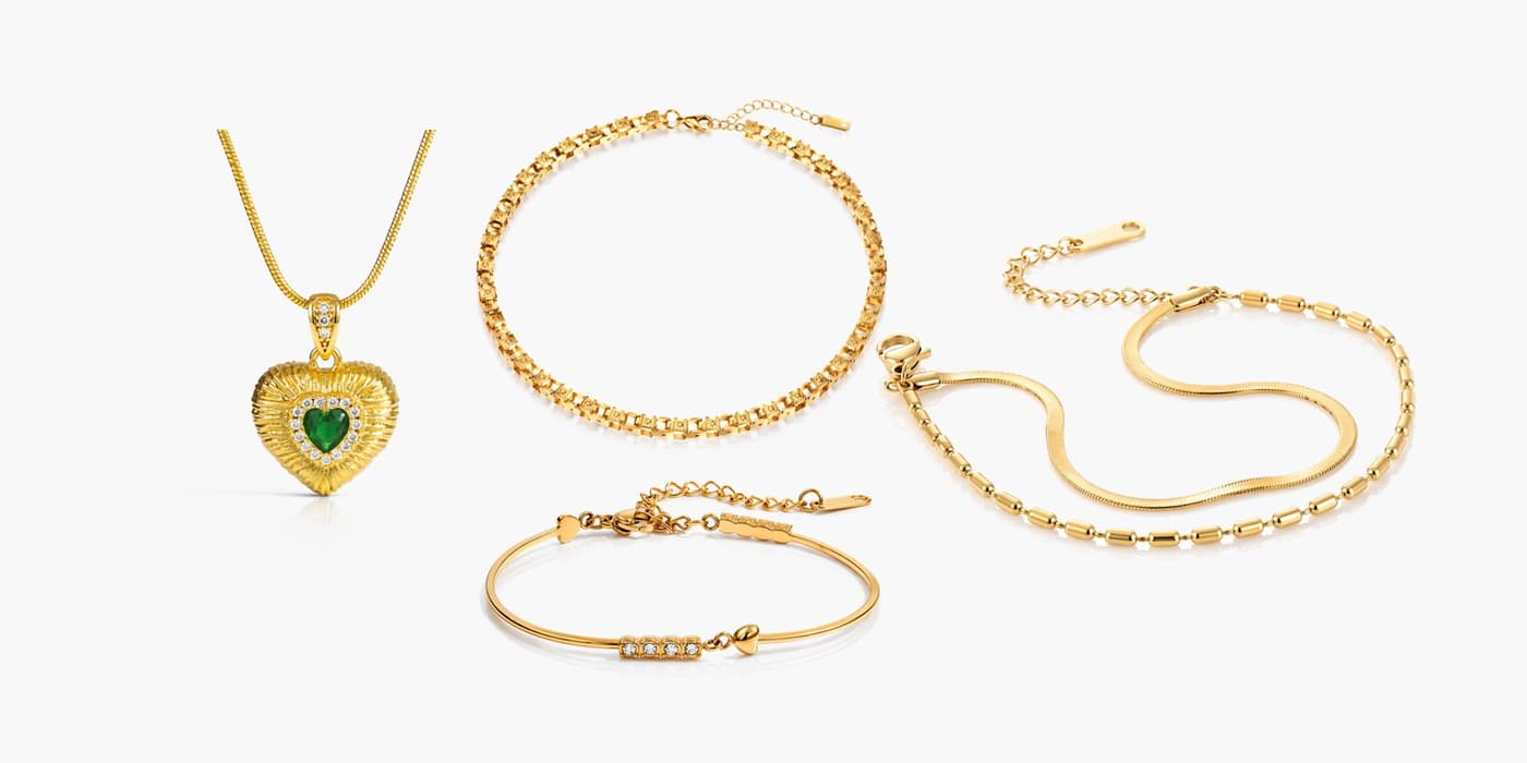 Gold Heart Necklace & Bracelet Set