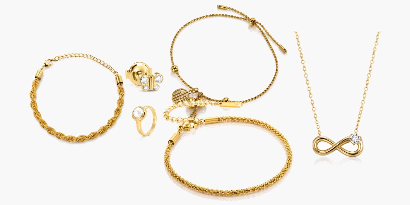 Gold Classic Jewelry Layered Set